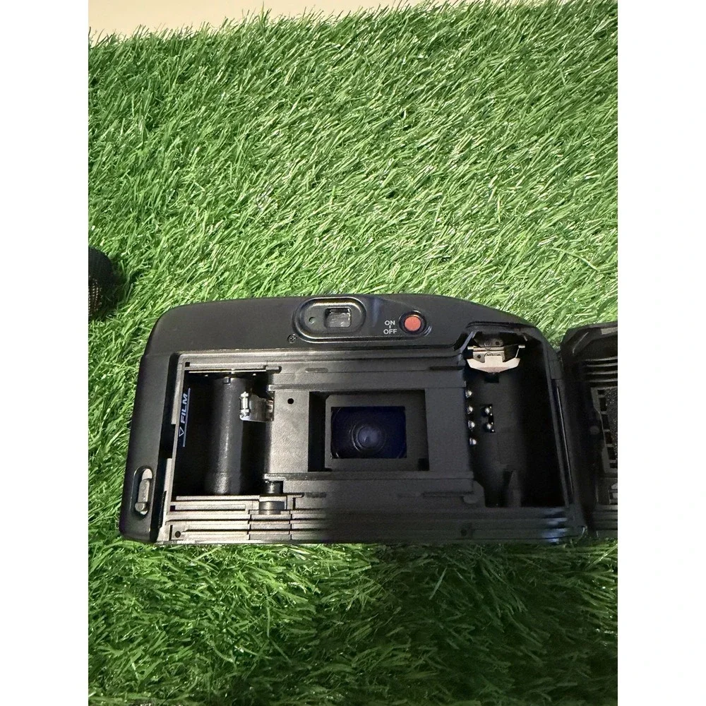 Vintage Canon Sure Shot Zoom-S 38-60mm With Film And Case Untested Needs Batter
